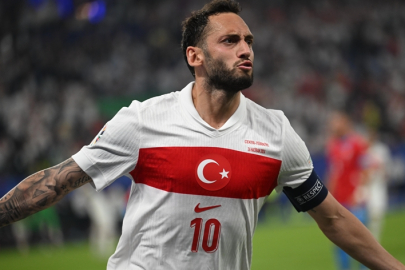 Hakan Çalhanoğlu Galatasaray’a ne zaman gelecek? Transfer Ocak ayına mı kaldı?