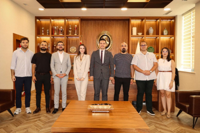 Adana Barosu Münazara Kulübü’nden çeyrek final başarısı