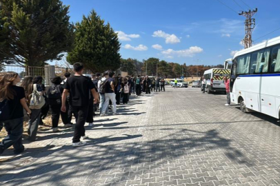 Çınarlı Köyünde orman yangını: Okullar tahliye edildi