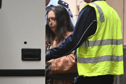 Zehirli mantar yemeğiyle 3 kişiyi öldüren ve 1 kişiyi zehirleyen kadına ömür boyu hapis cezası