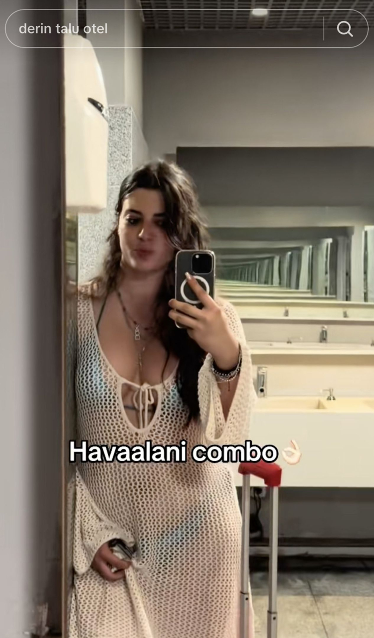 Defne Samyeli'nin kızı Derin Talu'dan olay yaratan stil Uçağa bikini ve pareoyla bindi! 2