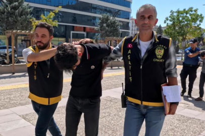 Polise sandalye ve bıçaklı saldırıda serbest kalan baba-oğul tutuklandı
