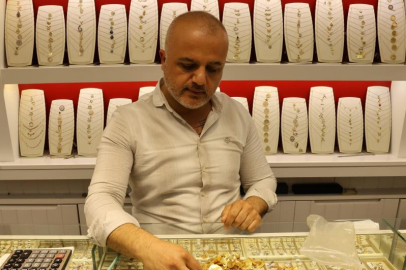 Adana Kuyumcular Odası Başkanı Oğuz Başman: "Piyasayı eski mallardan temizleyeceğiz"