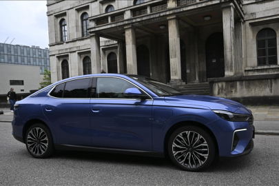 Togg'un Münih sokaklarındaki test sürüşleri devam ediyor