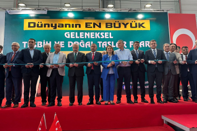 Adana’da 4. Tesbih ve Doğal Taşlar Fuarı başladı