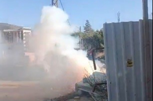 Şantiyede kablolar bomba gibi patladı