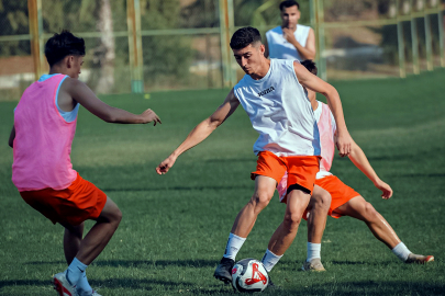 Üç maçta 15 gol yedi, şimdi gözler Aksaray’da