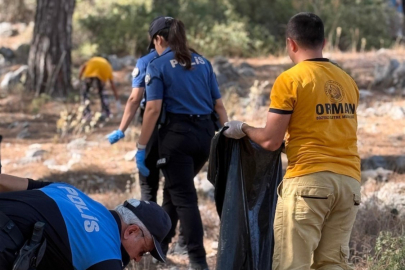 Mersin’de öğrenciler orman sevgisi için çöp topladı