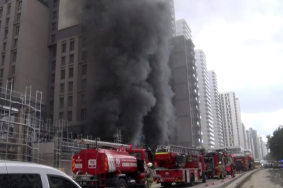 Kadıköy’de site inşaatında yangın