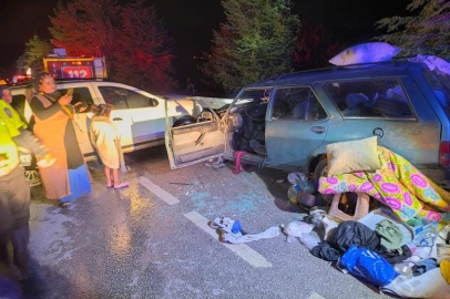 Karabük’te feci kaza: 2’si çocuk 6 kişi yaralandı