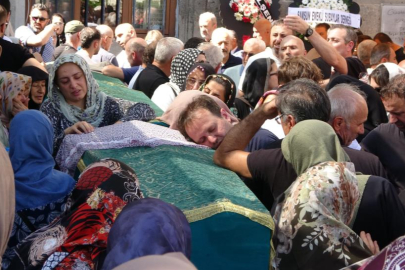 Samsun’da feci kaza: Anne ve 3 yaşındaki çocuğu son yolculuğuna uğurlandı