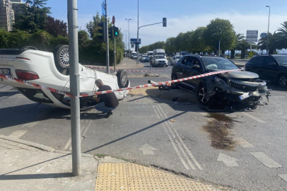 Kartal’da araç takla attı, 4 kişi yaralandı