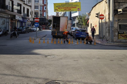 Silifke’de Menderes ve Ziya Uygur caddelerinde tek yön uygulaması başladı