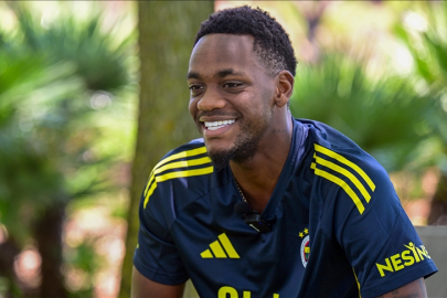 Fenerbahçe’de Jhon Duran bilmecesi: MR temiz ama sahalara dönemiyor!