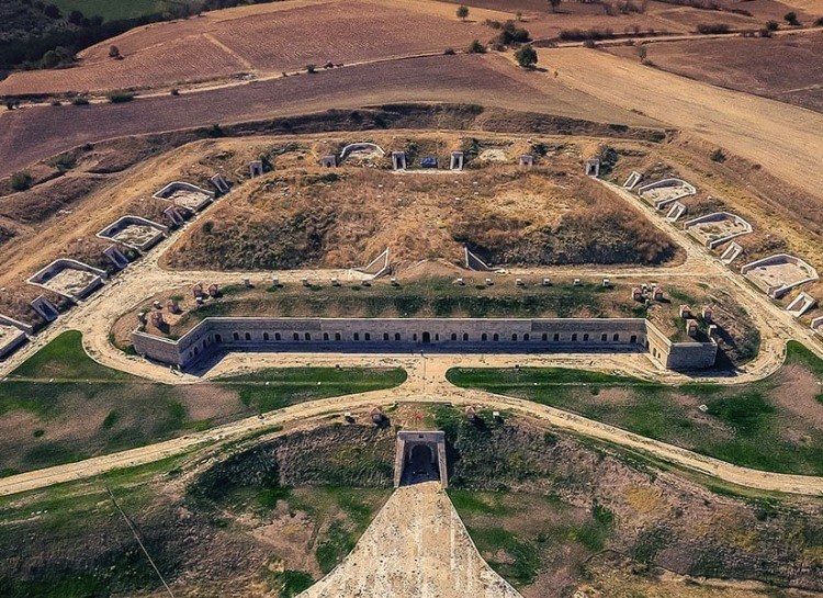 Hıdırlık Tabyası