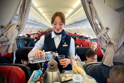 Pegasus ve AJet uçuşlarında ücretsiz su dönemi başladı