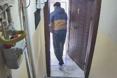 Ankara'da Kadın müşterinin evine girmeye çalışan kurye gözaltına alındı