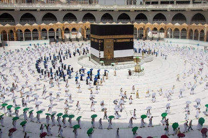 Ara tatil ve yarıyıl tatili umre turları başlıyor! Başvuru tarihleri ve fiyatlar ne kadar?