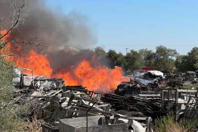 Manisa’daki fabrika yangını kontrol altına alındı