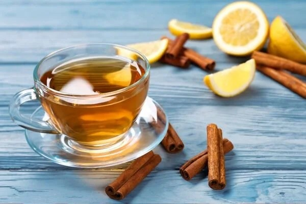 Kök Tarçın ve Karanfilli Ihlamur Çayı