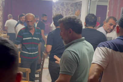 Adana'da çift çelik kapılı kumarhaneye 'koçbaşı' ile baskın