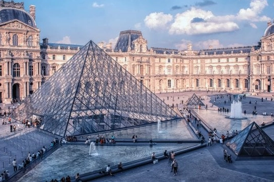 Avrupa’nın Devlerinden Fransa’da Eşsiz Turizm Deneyimi