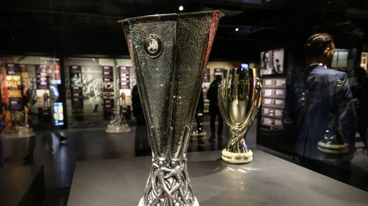 2000 UEFA Kupası Zaferi – Fatih Terim ve Arsenal Maçı