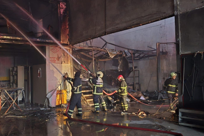 Şanlıurfa’da çıkan iş yeri yangını kontrol altına alındı