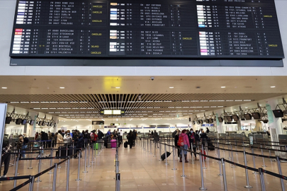 Avrupa havalimanlarını siber saldırı vurdu: Uçuşlar aksadı!