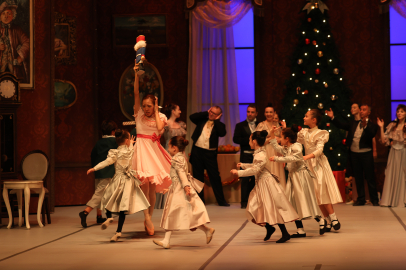 Mersin DOB yeni sezonda opera, bale ve çocuk müzikalleriyle sanatseverlerle buluşuyor