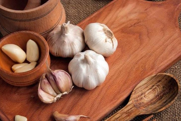 Sarımsağın Faydaları: Her Gün 2 Diş Çiğ Sarımsak Yemek Neden Önemli?