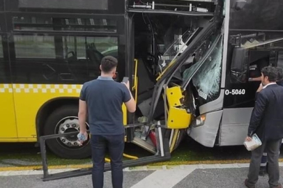Acıbadem'de metrobüs kazası