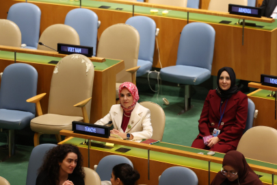 Bakan Göktaş: Tüm krizlerde en ağır yükü kadınlar ve çocuklar taşıyor