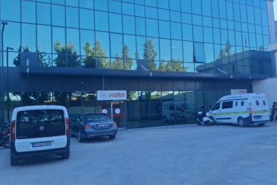 Göçmen botundan denize düşen anne ve çocuğu hayatını kaybetti