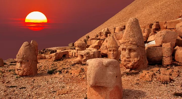 Nemrut Dağı