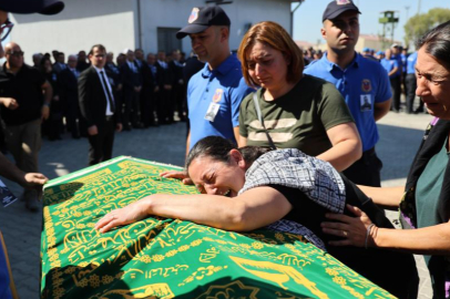 Görev çıkışı kazada ölen memurlar için cezaevinde tören düzenlendi