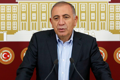 Gürsel Tekin'den ihraç kararı sonrası sert mesajlar: "Utanma duygusu kalmamışsa..."