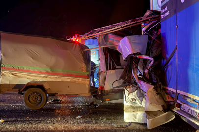 Mersin’de feci kaza: 3 ölü, 16 yaralı