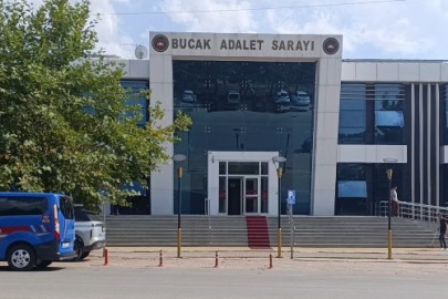 Burdur'da polise saldıran koca tutuklandı, karısı adli kontrolle serbest