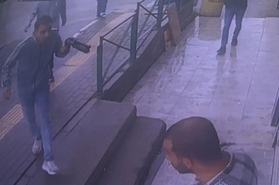 Bursa’da tekel bayiinde dehşet: Husumetlisine tüfekle ateş açtı