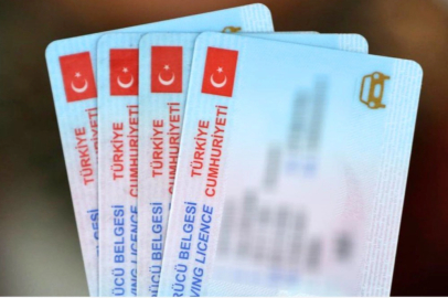 Eski Tip Ehliyet Yenileme İçin Son Tarih Ne Zaman? Süre Uzatılmayacak! 2025 Ehliyet Yenileme Ücreti Kaç TL?