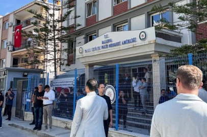 İzmir'deki polis merkezi saldırısında yaralanan polis hastanede şehit oldu