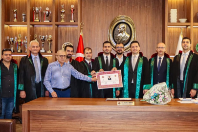 Stajlarını tamamlayan genç avukatlar mesleğe ilk adımlarını attı