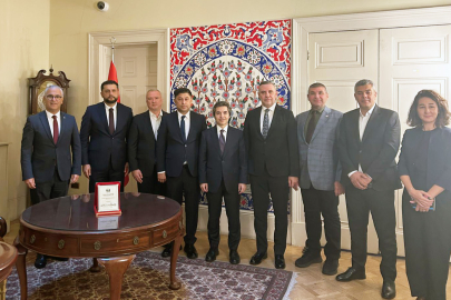 Adana Ticaret Odası, İngiltere’de iş birliği ve yatırım kapılarını araladı