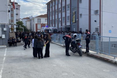 Çorum’da 30 öğrenci tavuk dönerden zehirlendi!