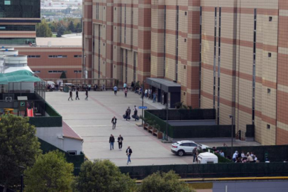 İstanbul Valiliği'nden ‘deprem' açıklaması: "Herhangi bir hasar bilgisi alınmamıştır, ekiplerimiz incelemelere başlamıştır"