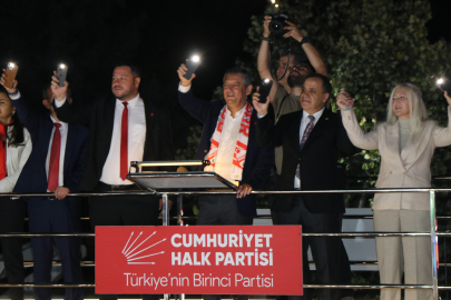 CHP Genel Başkanı Özel: Muhalefete muhalefet devrini çok gerilerde bıraktık