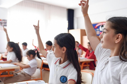 Marmara depremi İstanbul’da okulları etkiledi: 3 Ekim okullar tatil mi?