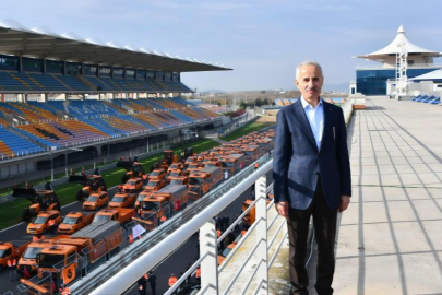 Bakan Uraloğlu: Zorunlu kış lastiği uygulaması 5 aya çıktı