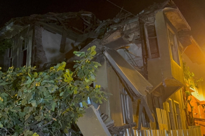 İstanbul Fatih’te metruk binada çökme